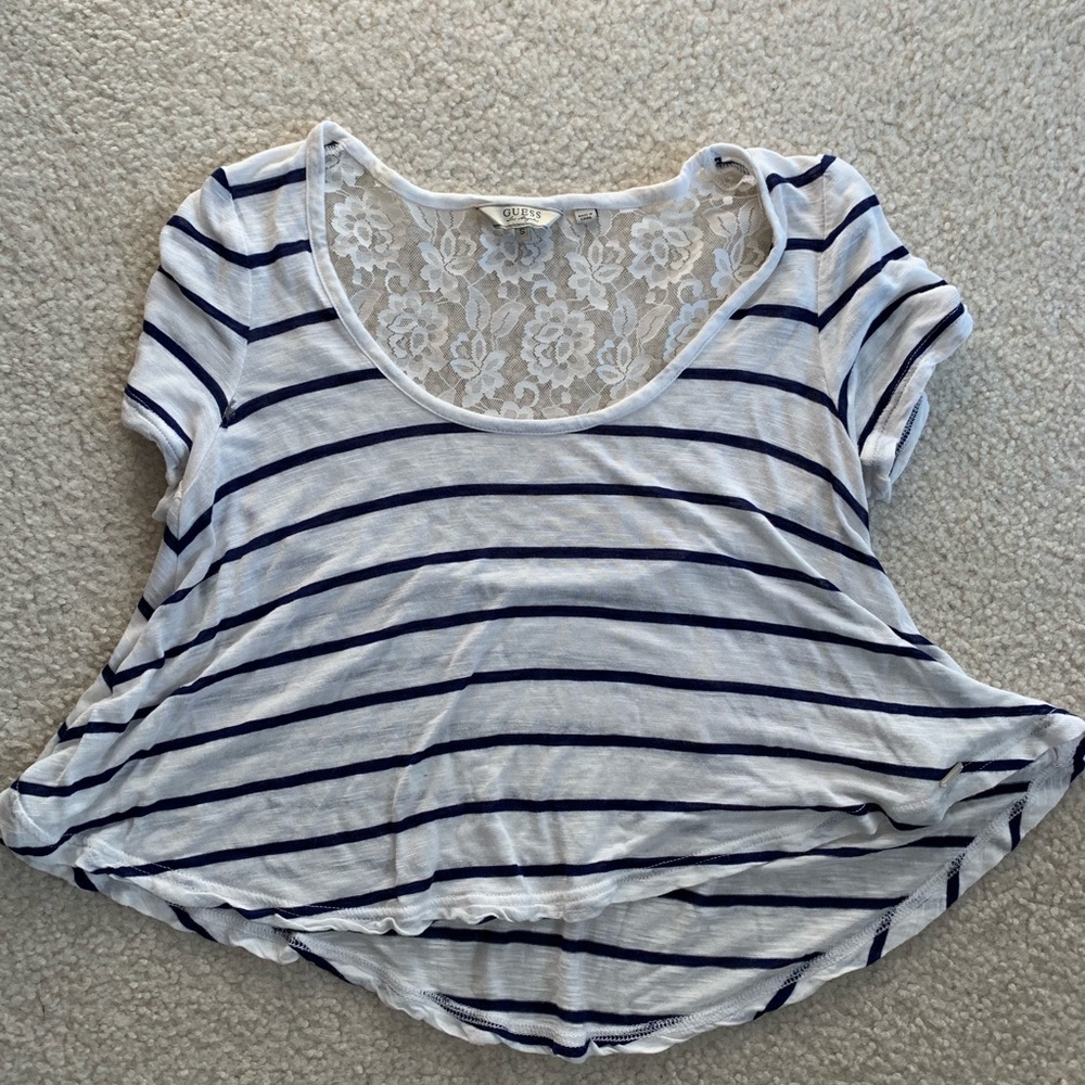 Guess Crop Top